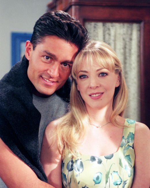 Dragostea invinge  pentru Edith Gonzalez si Fernando Colunga, pe ACASA GOLD