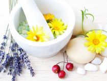 Vremea cosmeticelor pare sa apuna. Alege sa iti ingrijesti corpul cu produse naturale