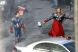GALERIE FOTO Au aparut primele imagini cu Chris Hemsworth si Chris Evans de la filmarile pentru The Avengers. Vezi cum isi demonstreaza curajul cei doi supereroi