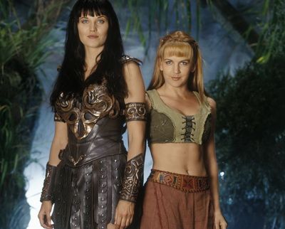 Au Fost Idolii Copilariei Tale Iti Mai Aduci Aminte De Xena Gabrielle Hercule Si Iolaus Vezi Ce S A Intamplat Cu Ei Dupa 16 Ani Sacru Sau Profan