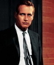 
	King of Cool, 87 de ani de legenda. Paul Newman, barbatul cu cei mai frumosi ochi albastri. Filmul care i-a pus in pericol cariera unui titan de la Hollywood
