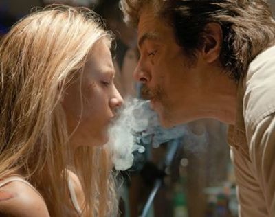 
	Prima imagine din mult asteptatul film al lui Oliver Stone: Savages. O distributie impresionanta printre gloante si droguri

