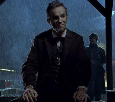 Drama Lincoln a avut premiera la New York: vezi cat de impresionati au fost criticii americani de noul film al lui Steven Spielberg