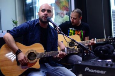 Trupa Zero a lansat in premiera la Alarma ProFM single-ul “About you”! Vezi imagini din studio si asculta piesa cantata LIVE! VIDEO - e Stirea Zilei
