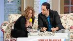 Lorena Trica sorteaza nasturi