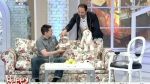 Catalin Maruta ii daruieste lui Thomas jucarii de plus pentru copiii lui
