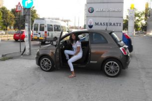 Ramona Badescu a absolvit doua scoli de soferi