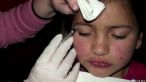 
	REVOLTATOR: O mama ii face fiicei sale de 8 ani injectii cu BOTOX si o epileaza pe picioare!
