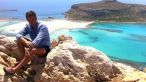 Iura Luncasu ndash; a regizat o vacanta de vis in Creta si acum pune  Pariu cu Viata  la Pro Tv