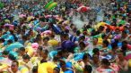 
	Cum se distreaza chinezii la water park! FOTO uluitoare
