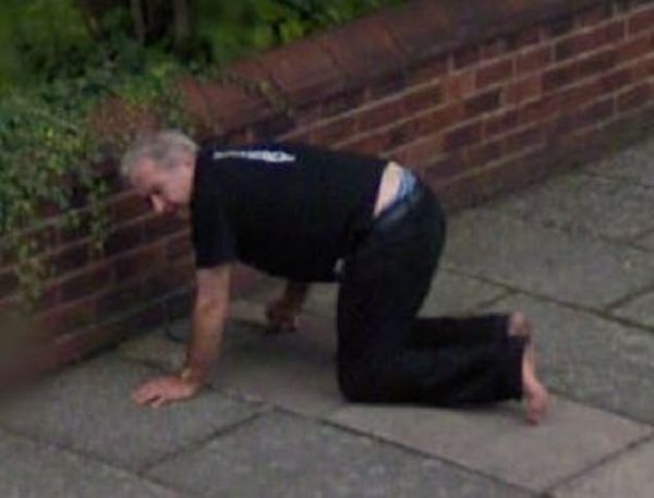 http://assets.sport.ro/assets/protv/2011/09/16/image_galleries/18795/ai-grija-ce-faci-google-maps-e-pe-urmele-tale-uite-cele-mai-penibile-imagini_29.jpg