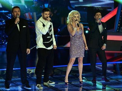 Azi, MAREA FINALA Vocea Romaniei, LIVE de la 20.30 pe voyo.ro! Castigatorul ia totul, sustine-ti favoritul!
Azi, MAREA FINALA Vocea Romaniei, LIVE de la 20.30 pe voyo.ro! Castigatorul ia totul, sustine-ti favoritul!