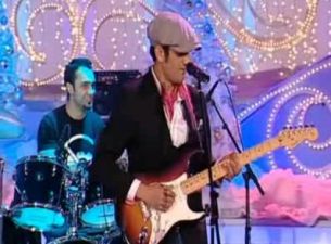 Piesa cu care Iulian Canaf a facut senzatie in noaptea de Revelion:  Sex machine ! VIDEO
