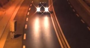 VIDEO GENIAL! Ultima farsa a comedianului Remi Gaillard a innebunit soferii din Franta! N-o sa te poti opri din ras: