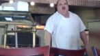 Un moment demn de MasterChef: Pizzerul care se crede Pavarotti uimeste cu talentul lui
