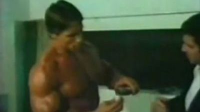 SECRETUL pe care il ascundea Arnold:  Acest supliment iti face muschii beton  Vezi ce consuma dupa antrenament: