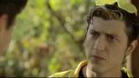 Gianni din "Las Fierbinti" a devenit tatic? Cum s-a trezit cu un carucior cu un copil in curte
