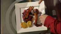 Costitele de porc gatite de vegetarianul Victor Nemes, un deliciu!