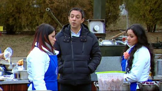 Echipa albastra a ramas fara pulpe de pui, asa ca a venit cu o idee de neconceput. Chef Sorin s-a enervat la culme: