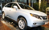 Mare si TARE! Vezi cum arata noul Lexus RX450h!
