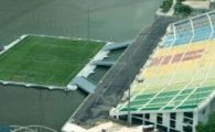 GENIAL! Vezi primul stadion construit pe APA! SUPER FOTO!