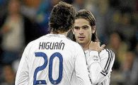 City pune pe masa 50 de milioane pentru Higuain si Gago! Higuain are un salariu de ras: