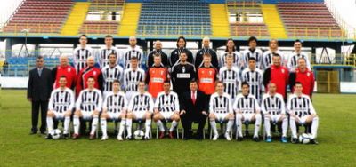 Liga I se molipseste de la Dinamo! 5 jucatori au fugit din cantonamentul Astrei Ploiesti!