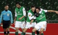 VIDEO&nbsp;Hattrick de vis Pizzaro: Werder 4-1 Twente!