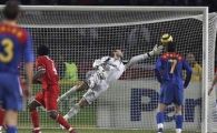Atentie Lucescu! Fulham ii are pe portarul care a eliminat-o pe Steaua cu Boro si un super atacant! Ce goluri da!