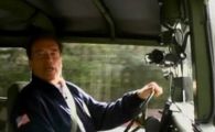 "Terminatorul" Arnold Schwarzenegger va aduce flacara olimpica la Vancouver!