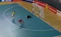 VIDEO Cum arata GOLUL IM-PO-SI-BIL: vezi cea mai tare BOMBA din futsal!