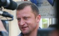 Dorinel, audiat la DNA Pitesti: "Nu inseamna ca e VINOVAT!"