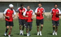 Salariu de fotbalist? Dolha,&nbsp;Goian,&nbsp;Lobont si Zicu si-au platit singuri operatiile!