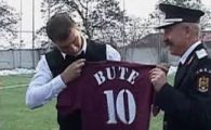 VIDEO:&nbsp;Lucian Bute e urmatorul numar 10 de la nationala :)
