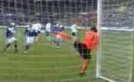 VIDEO! Panica la Chelsea! Cech, aproape de tragedie dupa ce s-a izbit cu capul de bara!