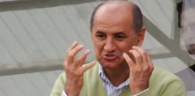 Copos: "Nu primim licenta in februarie!" Lucescu: "Copos nu va reusi niciodata sa vanda Rapidul!"
