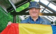 "Becali i-a dus pe aia in cacareze sa vanda Steaua? Poate a vrut sa vanda oile" :)