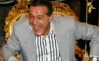 Tepe de la Becali? "Mi-a zis ca nu mai vinde Steaua!" Comenteaza aici: