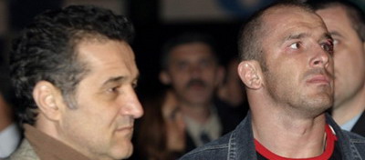 Becali:"Zmarandescu nu a gresit, a respectat legea!" 