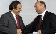 VEZI ce a primit Basescu de la Platini!