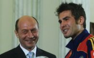 Basescu vede pe viu Romania - Franta!
