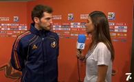 
	SUPER VIDEO! Casillas i-a dat interviu IUBITEI dupa ce si-a luat bataie cu Elvetia :)
