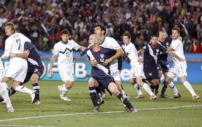 VIDEO / Un arbitru din Mali a DISTRUS SUA la cupa mondiala! De ce a  fost anulat golul lui Edu?