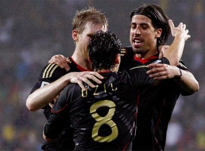 Meci dramatic, Germania castiga finala mica!Germania 3-2 Uruguay! 