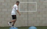 
	VIDEO: Antrenamente pe baloane! Cum arata pregatirile la Liverpool cu Roy Hodgson
