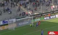 
	Ar fi fost cel mai frumos gol al anului! Cati cm crezi ca i-au lipsit?
