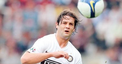 
	Chivu: "Inca nu ne-am obisnuit cu metodele lui Benitez"
