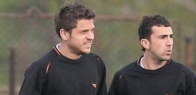 
	Tibi Balan la Steaua? "Noi suntem available!"
