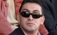 
	Scenariu de film la Steaua! Dumitrescu, plecat sa-l aduca pe Hagi este numit antrenor de Gigi!
