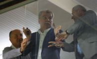 
	"De ce se vorbeste atat de mult despre Steaua, o echipa care de doi ani de zile se face de ras!"
